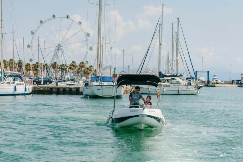 Malaga: License-free Boat Rental for Dolphin Watching - The Experience from the Reviewers