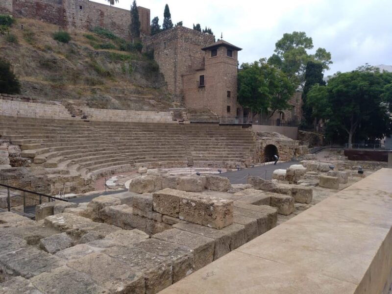 malaga-long-highlights-tour-with-skip-line-tickets