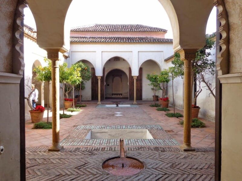 malaga-long-highlights-tour-with-skip-line-tickets