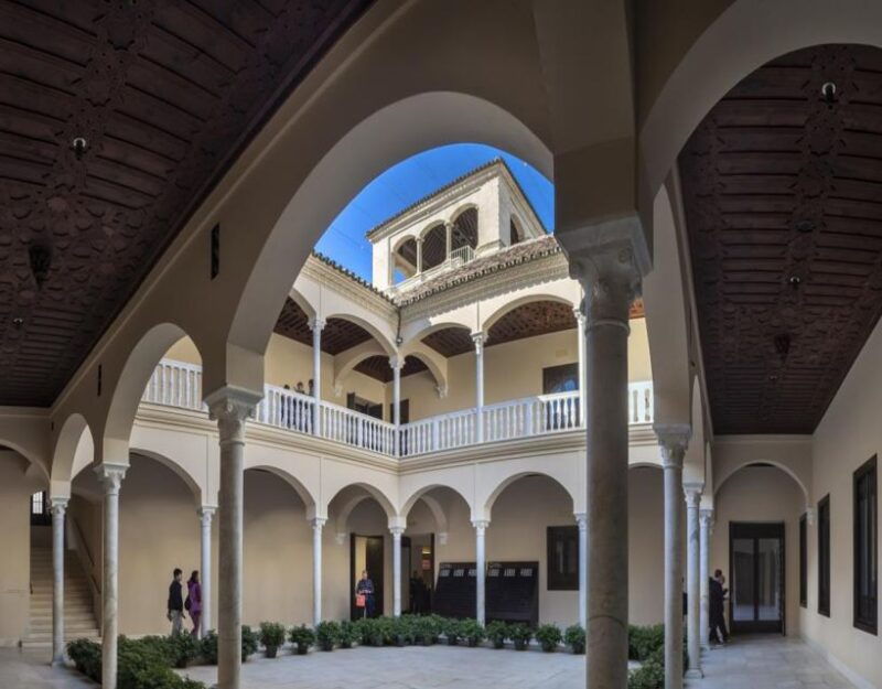 malaga-picasso-museum-guided-tour-with-skip-the-line-ticket