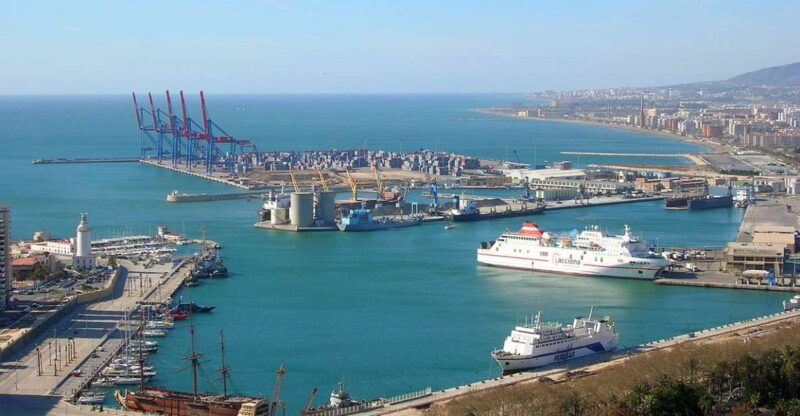 malaga-private-plaza-de-la-merced-city-center-port-tour