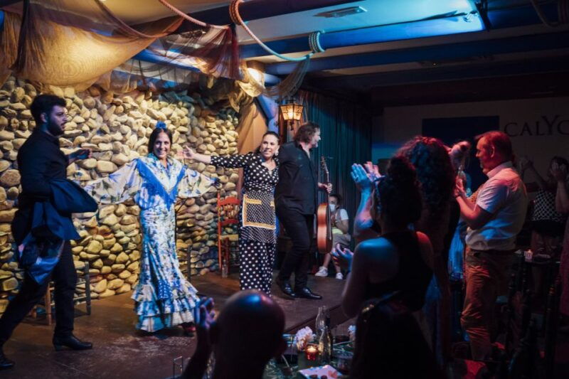 malaga-the-loud-rooster-flamenco-show-admission-ticket