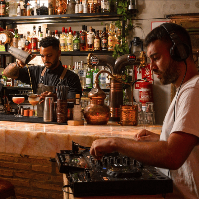 malaga-top-cocktail-guided-tour