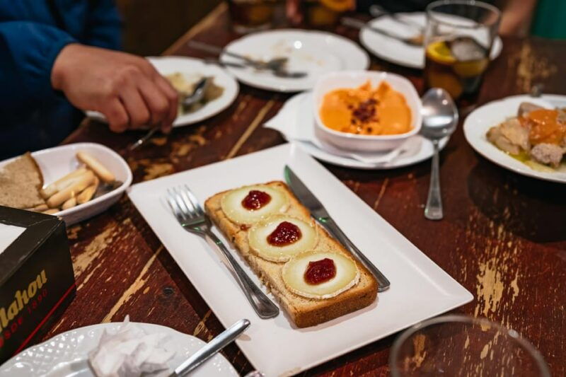 malaga-traditional-andalusian-tapas-and-wine-tour