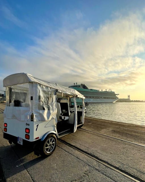 malaga-vip-tuk-tuk-tour