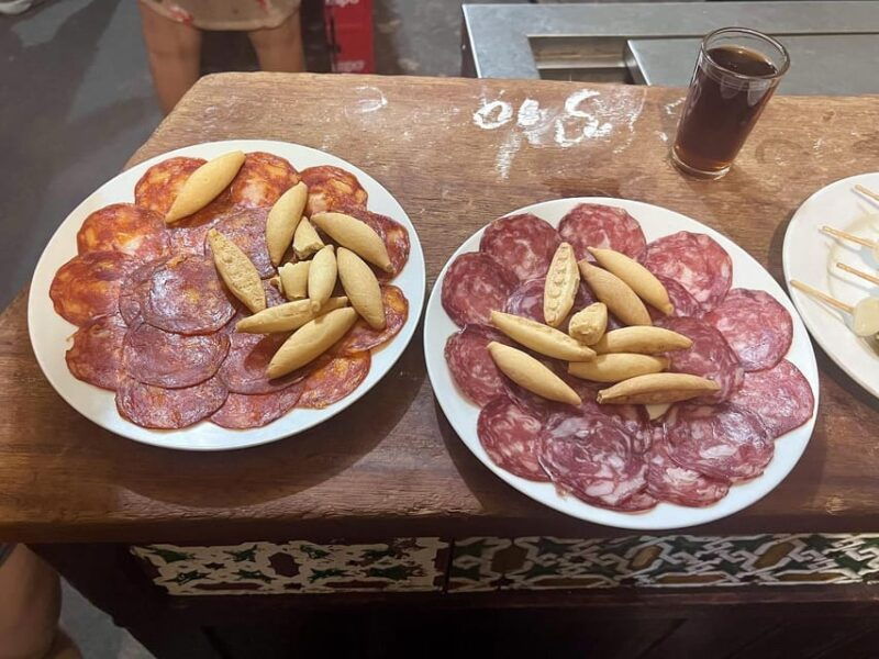 malaga-wine-and-tapas-tour-with-tastings-and-drinks