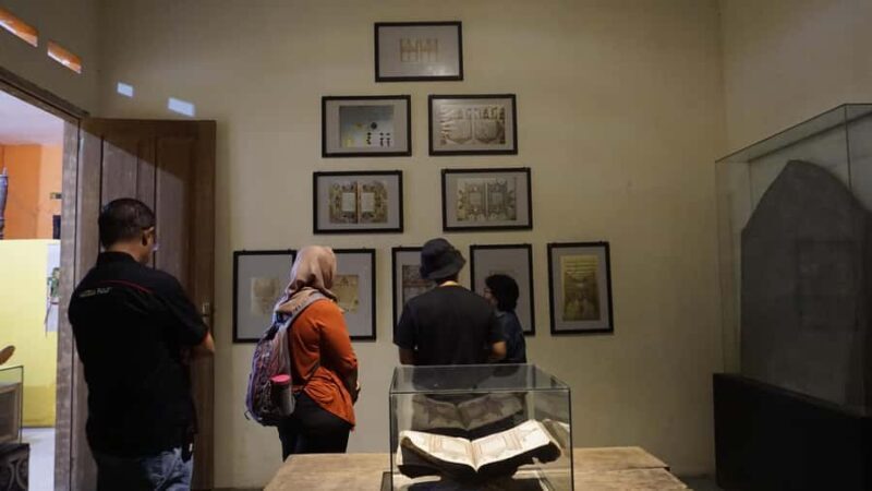 Malang: Cultural Tour to Kidal & Jago Temples, Panji Museum - Exploring East Java in a Day: An Overview