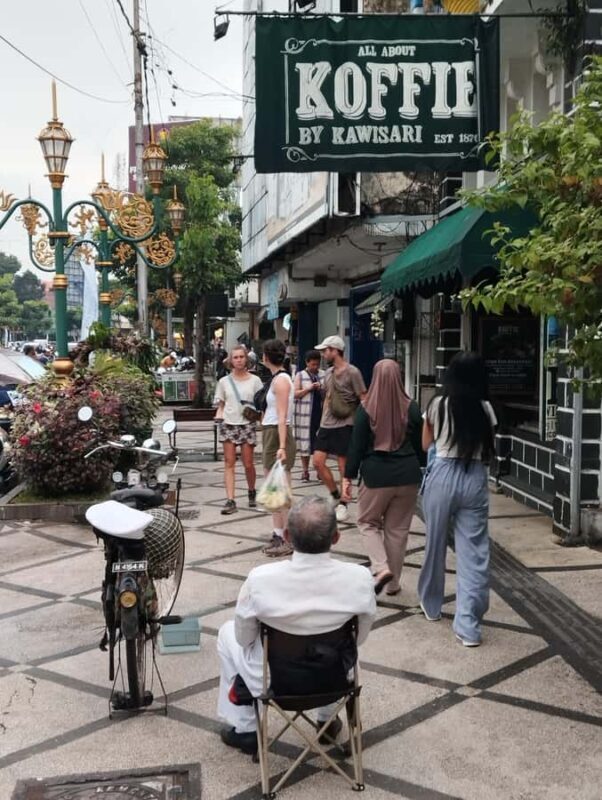 MALANG CUSTOMIZED TOURS WITH CAR DRIVER - FAQ