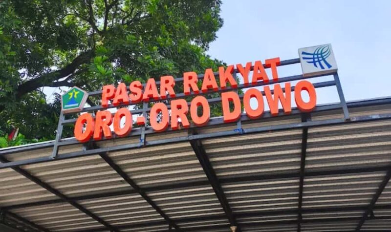 Malang: Pasar Oro-Oro Dowo Market Tour with Local Guide - FAQ
