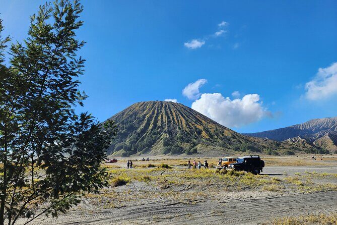 Malang : Private Sunrise Tour to Bromo with Crater Exploration - The Experience You Can Expect