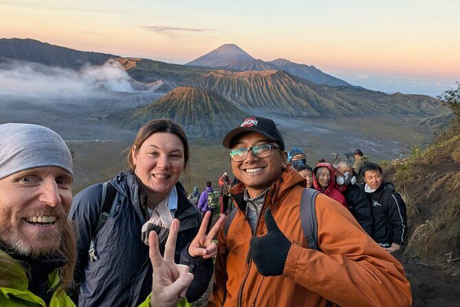 Malang : Private Sunrise Tour to Bromo with Crater Exploration - The Itinerary in Detail