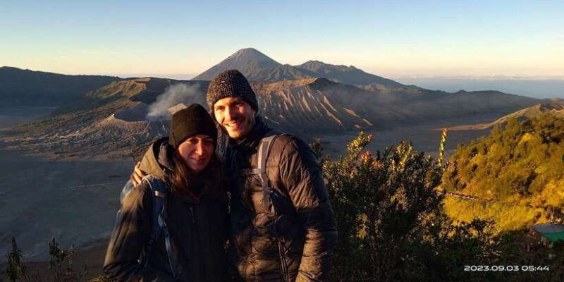malang-probolinggo-affordable-private-jeep-bromo-sunrise