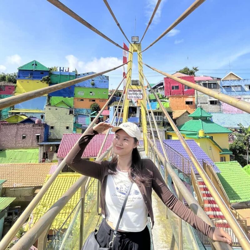 Malang: Rainbow Village & Kayutangan Heritage Walking Tour - Who Should Consider This Tour?