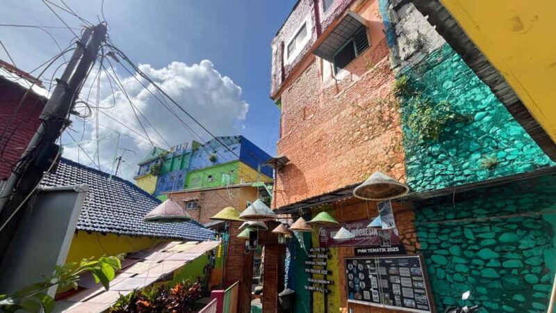 Malang: Rainbow Village & Kayutangan Heritage Walking Tour - The Sum Up