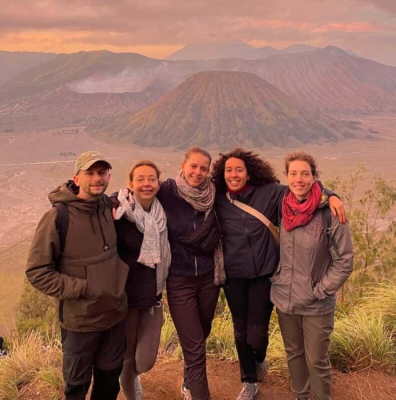 Malang/Surabaya: Stargazing Bromo Tour 2D1N - An In-Depth Look at the Bromo Stargazing Tour