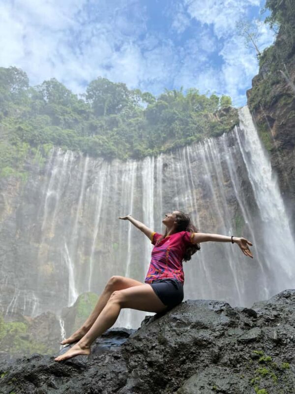 Malang: Tumpak Sewu Waterfall Private Tour with Guide - Key Points