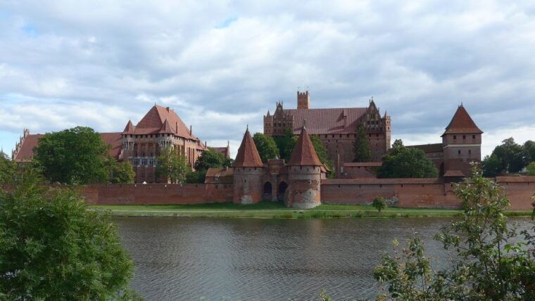 malbork-castle-tour-6-hour-private-tour