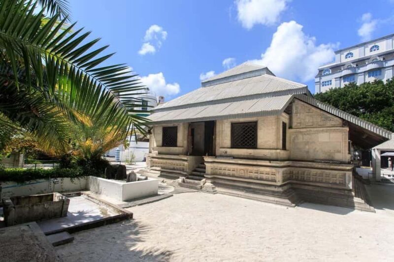 Maldives: Male City Highlights Tour by Car with Local Guide - Who Would Love This Tour?