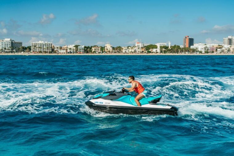 mallorca-25-minute-palma-beach-jet-ski-excursion