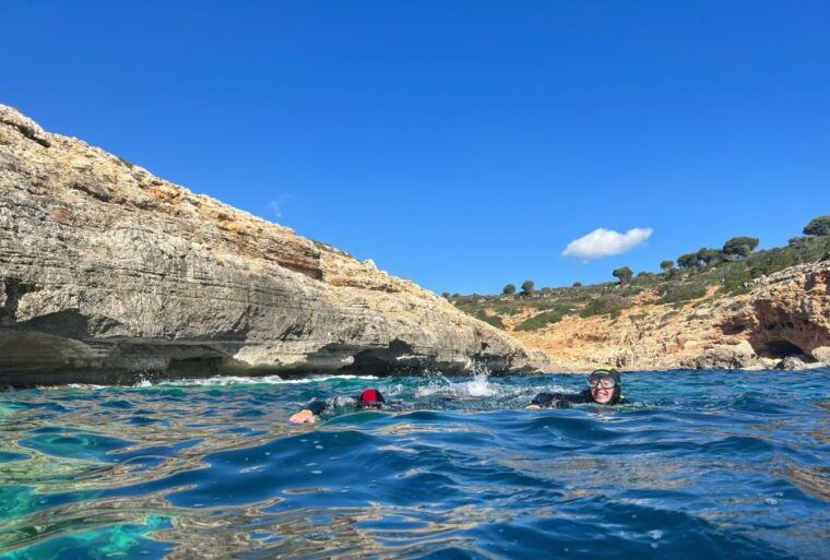 mallorca-aquatic-cave-exploration-guided-tour