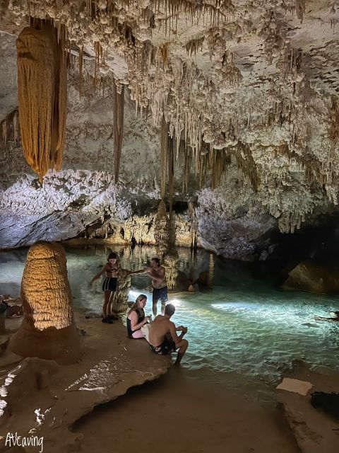 mallorca-beach-inside-the-cave-tour