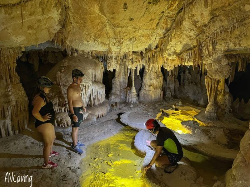 mallorca-beach-inside-the-cave-tour