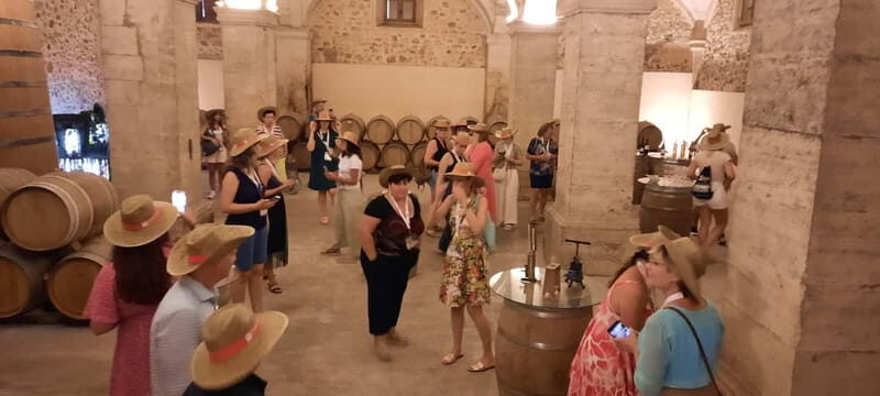 Mallorca: Bodega & Olives Minibustour with wine/oil tasting - FAQ