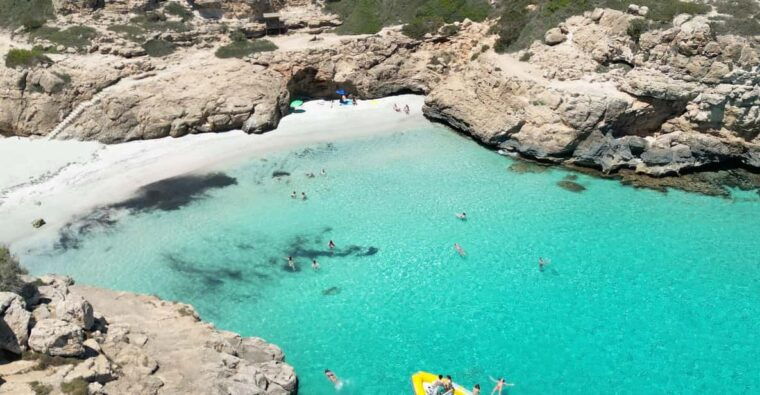 mallorca-calo-des-moro-and-cala-marmols-boat-tour