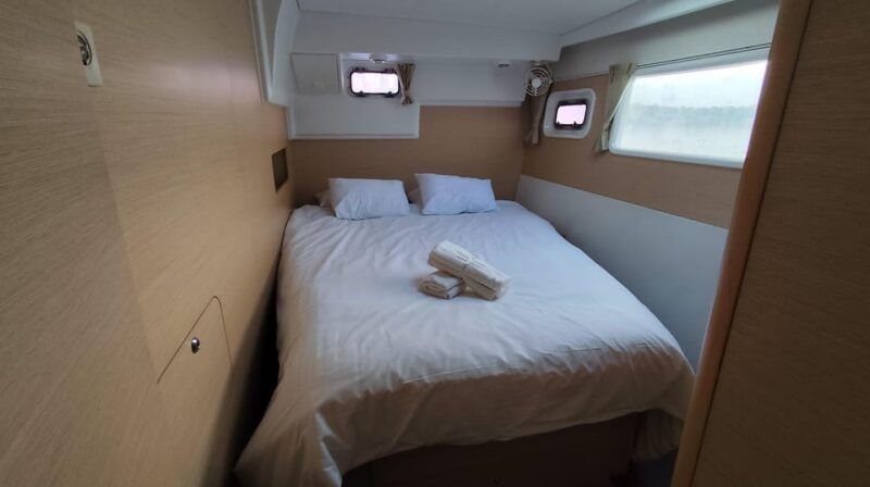 mallorca-catamaran-boat-tour-with-tapas