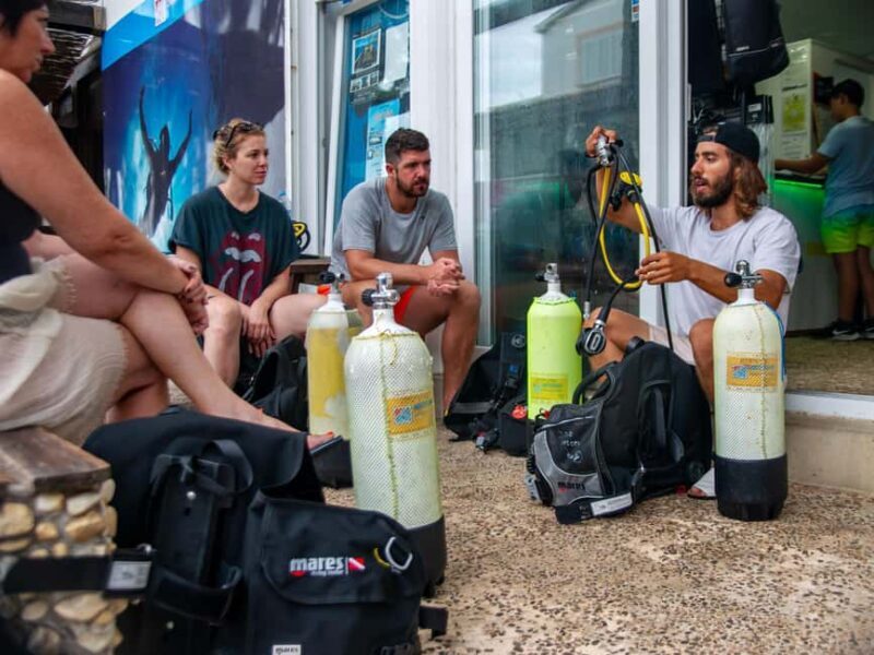 Mallorca: Diving without a license with an instructor from a boat - Cap de Formentor - FAQs