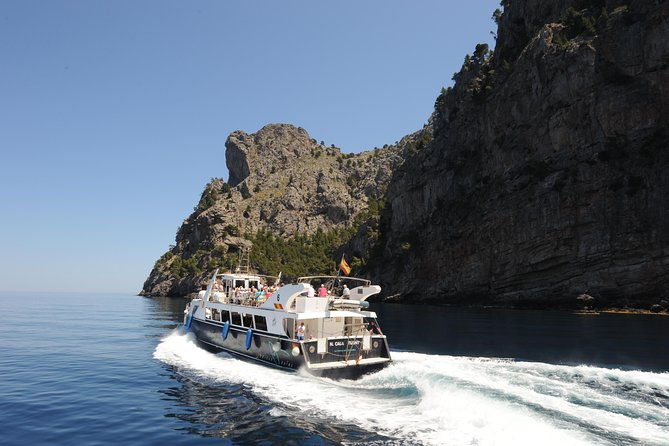 mallorca-in-one-day-sightseeing-tour-with-boat-ride-and-vintage-train