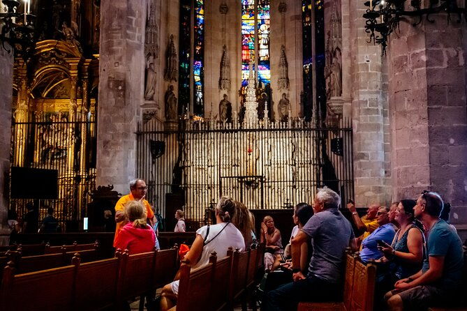 mallorca-old-town-walking-tour-with-cathedral-skip-the-line-tour