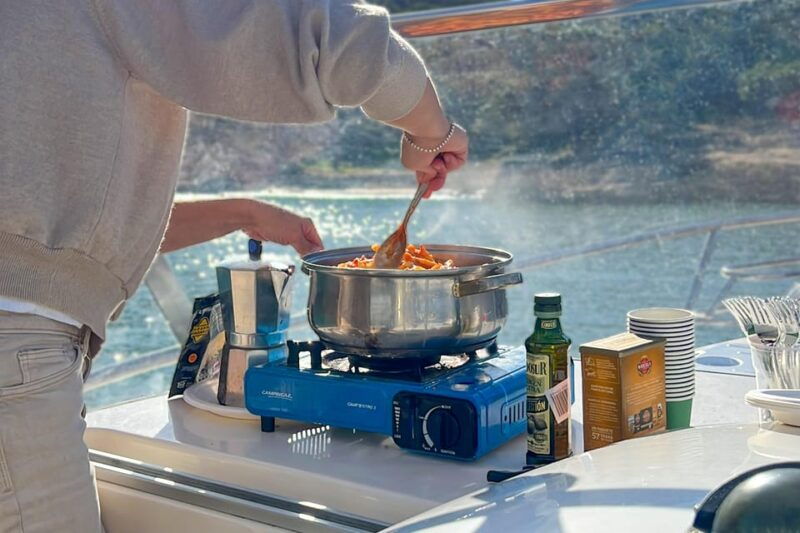 mallorca-private-watersports-boat-efoil-lunch-drinks-sup