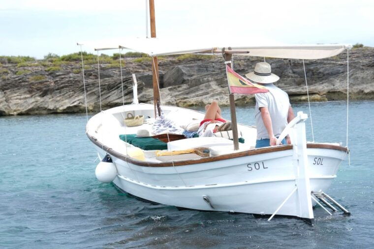 mallorca-southern-beaches-private-llaut-boat-tour
