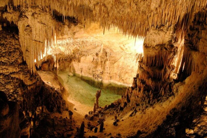 mallorca-ticket-for-caves-of-drach-with-pickup-service