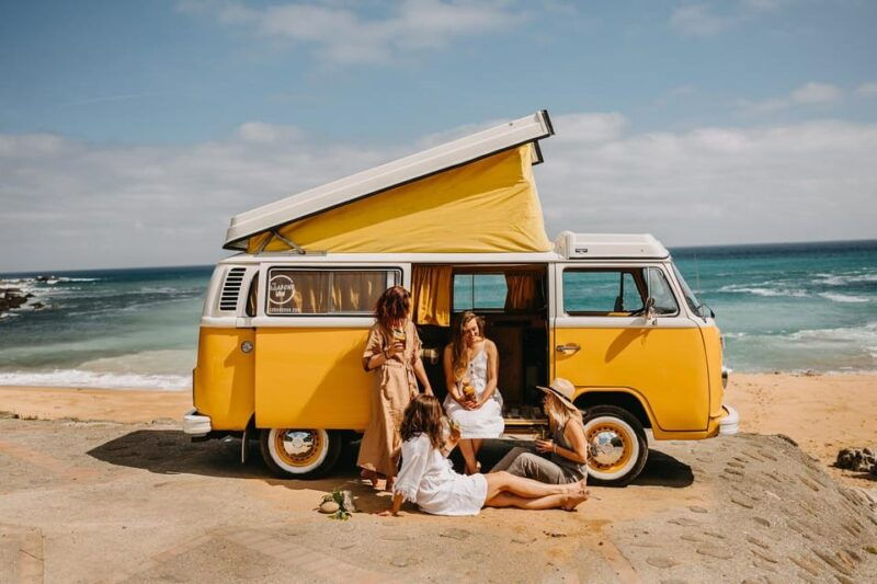 mallorca-vintage-sunset-tour-by-the-sea-with-a-picnic