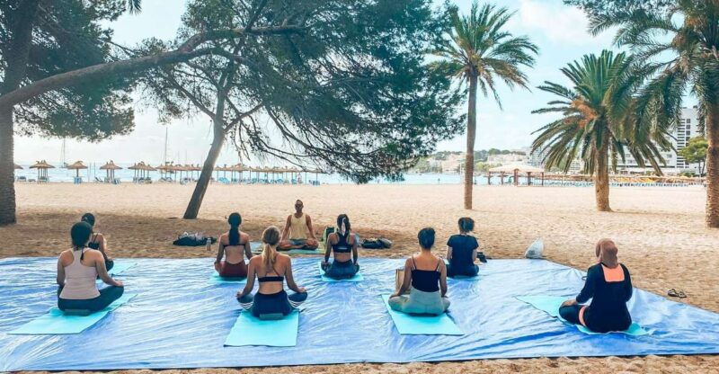 mallorca-yoga-and-brunch-on-palmanova-beach