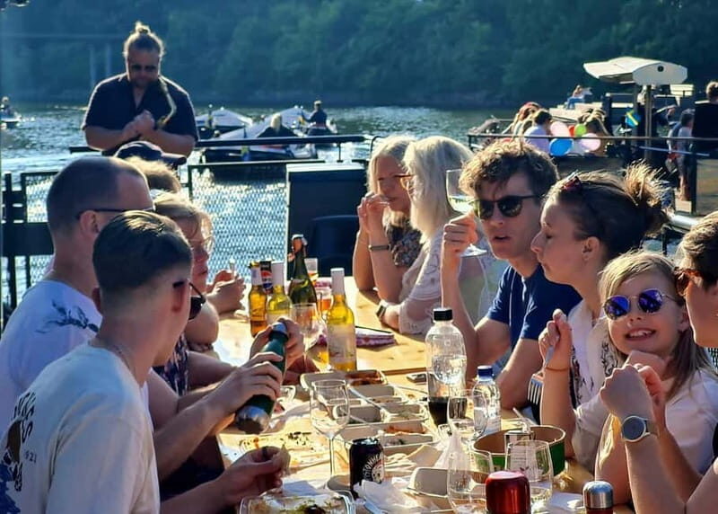 Malmö: Canal Cruise with Music Quiz - Exploring Malmö from the Water: What to Expect
