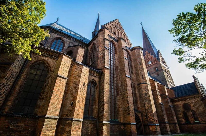 Malmö: Private Architecture Tour with a Local Expert - The Major Stops: From Historic to Modern Marvels