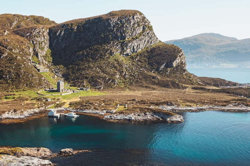 Måløy: Scenic boat tour with guided stop on Selja Monastery - Key Points