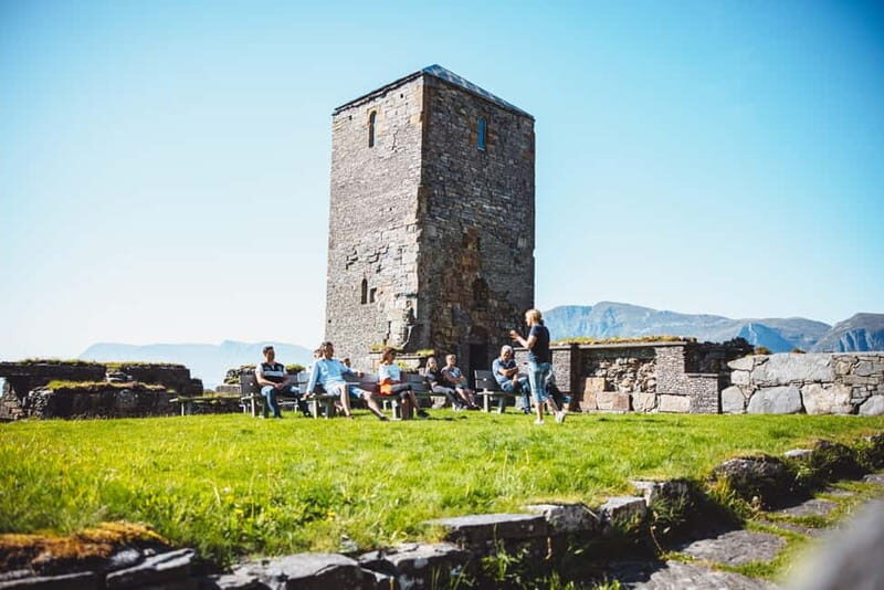 Måløy: Scenic boat tour with guided stop on Selja Monastery - Why This Tour Is Worth It