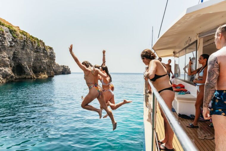 malta-blue-lagoon-beaches-bays-trip-by-catamaran