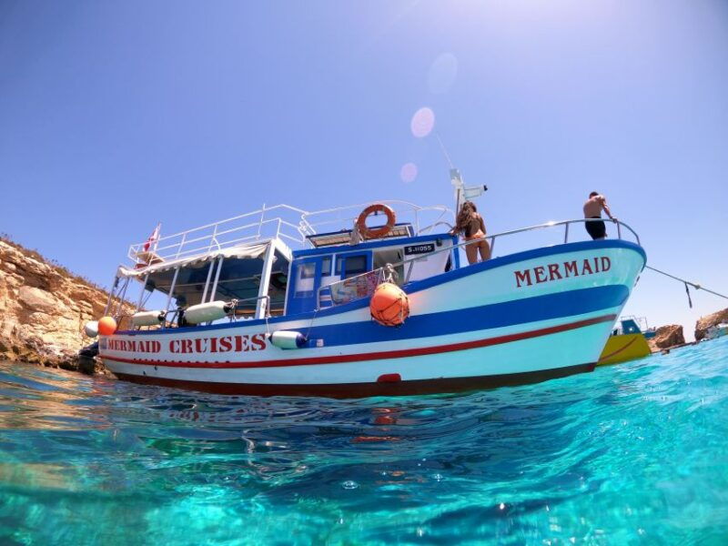 malta-blue-lagoon-comino-st-pauls-islands-cruise