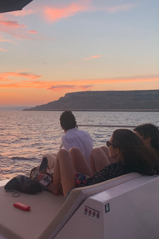 malta-blue-lagoon-evening-catamaran-cruise