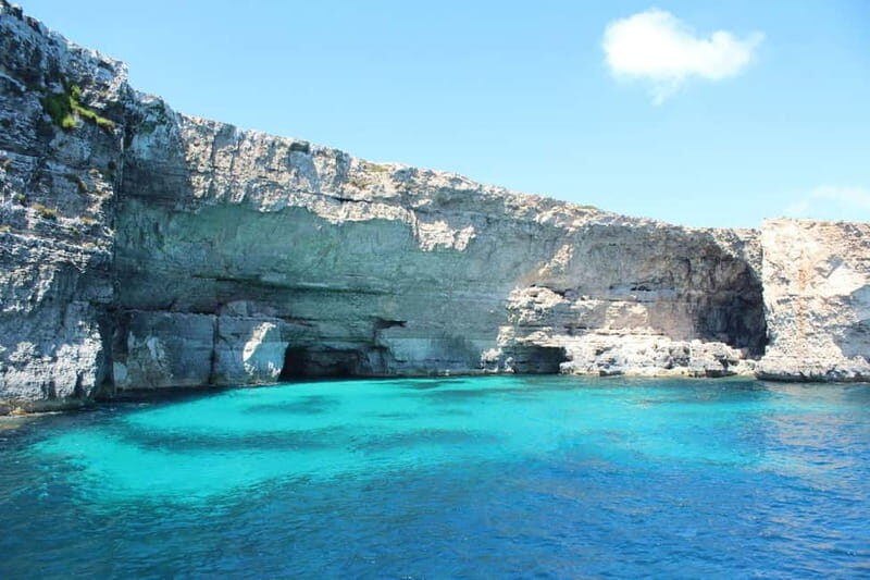 Malta: Comino, Blue Lagoon, Crystal Lagoon and Sea Caves - Key Points