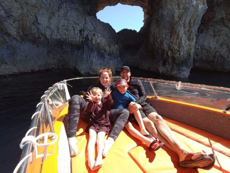 malta-comino-blue-lagoon-crystal-lagoon-private-boat-tour