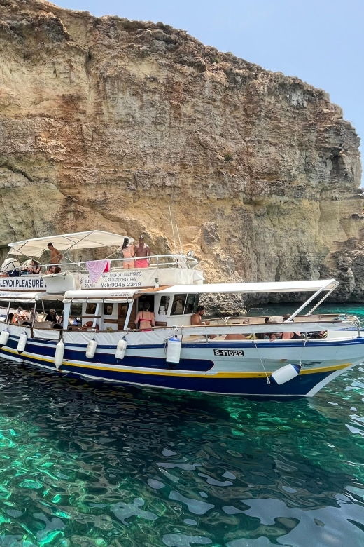 malta-comino-gozo-blue-crystal-lagoon-and-caves-cruise