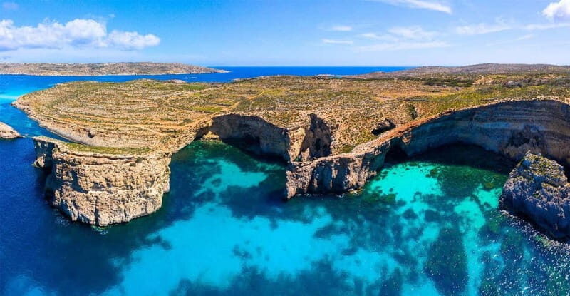 Malta: Comino+ Santa Maria Bay, Blue Lagoon + Seacaves tour - A Closer Look at the Experience