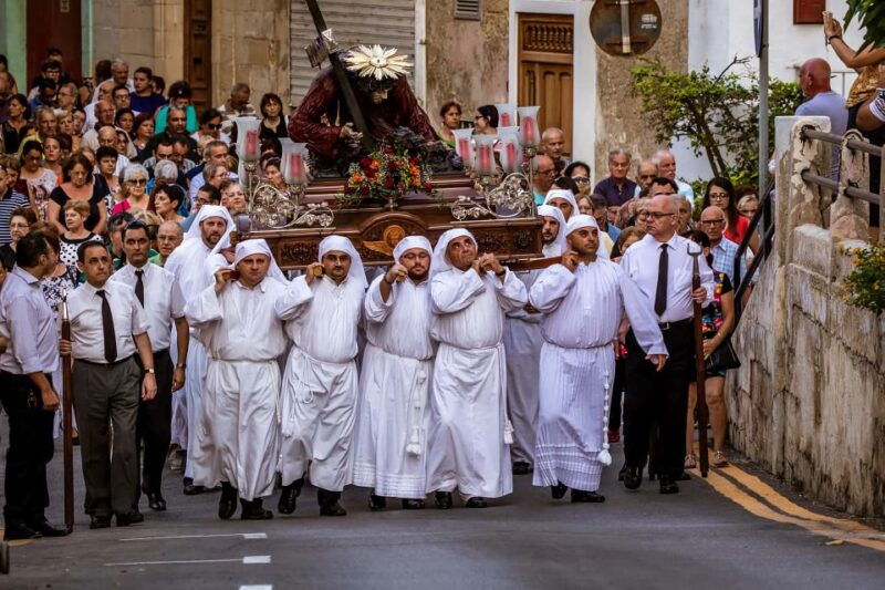 malta-good-friday-afternoon-procession-with-transportation