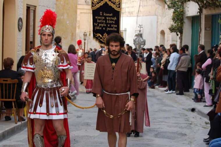 malta-good-friday-afternoon-procession-with-transportation